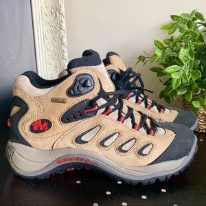 Merrell Women’s Hiking Boots NWOT